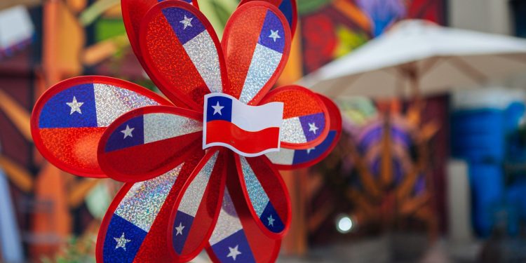 Congreso aprobó nuevo feriado para Fiestas Patrias